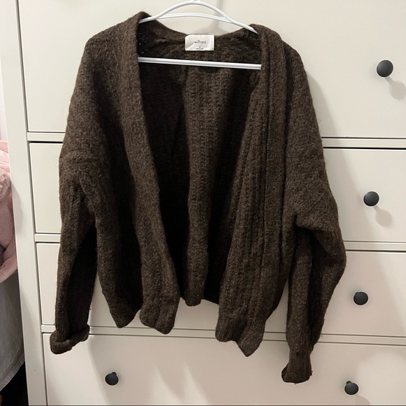 Cardigan - Picture 1 of 3